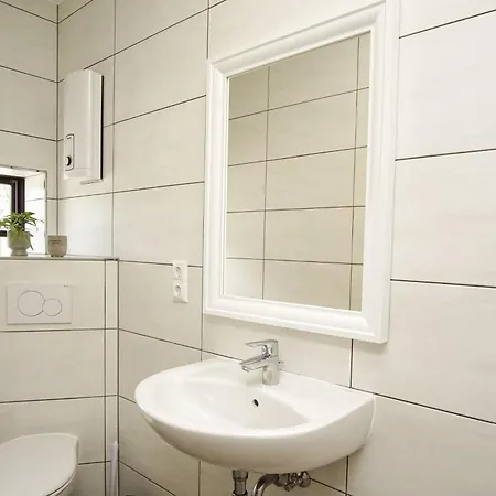 아파트 Haus Buednerstube Nr 3 - Mit Schwimmbad Und Saunanutzung Im Ahoi-erlebnisbad Sellin 미델하겐