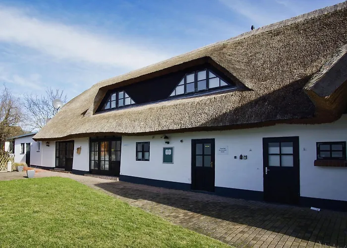 Haus Buednerstube Nr 3 - Mit Schwimmbad Und Saunanutzung Im Ahoi-erlebnisbad Sellin * Middelhagen